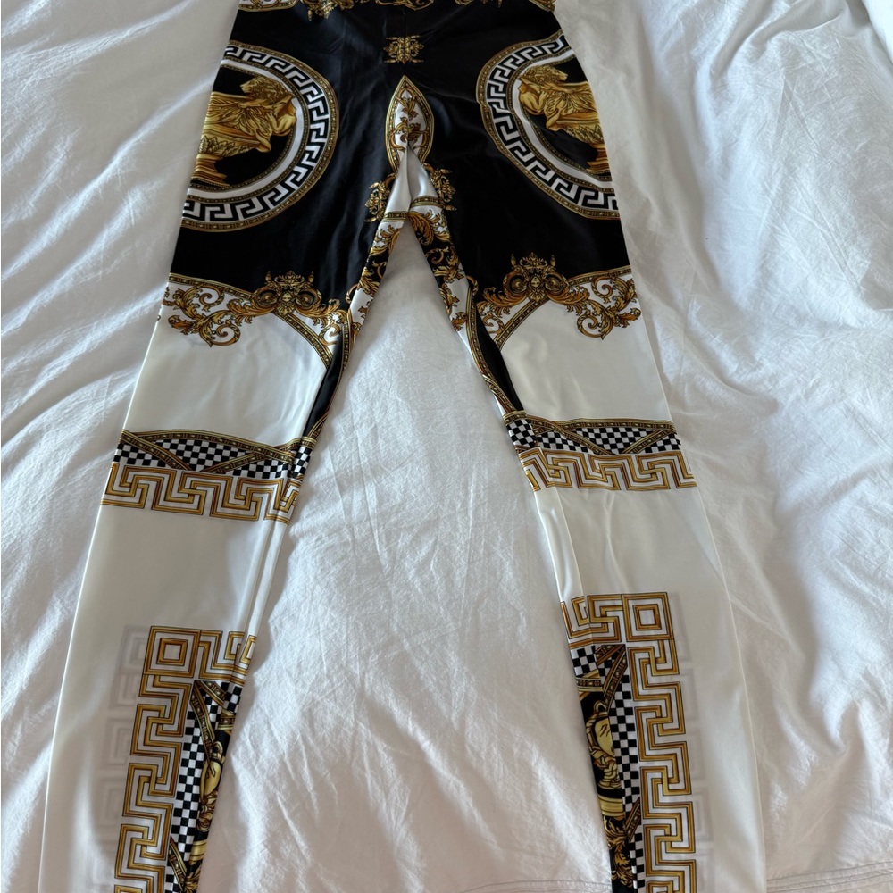 Versace Black and Gold Baroque Leggings